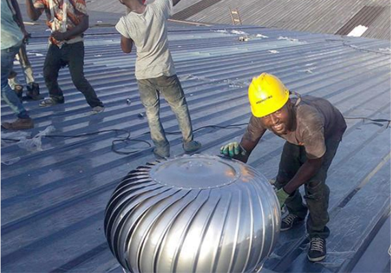 喀麦隆钢铁超市屋顶改造项目